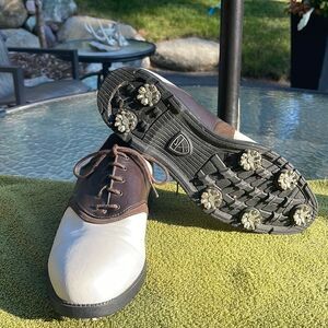 Nike golf shoes for men size 10.5 brown /white excellent shape Nike  air comfort